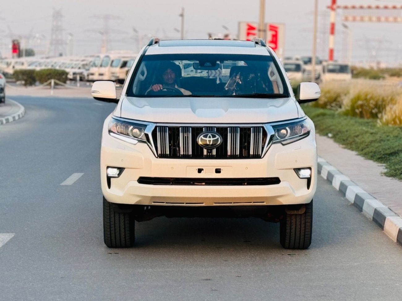 تويوتا برادو TXL limited top of the range  RHD