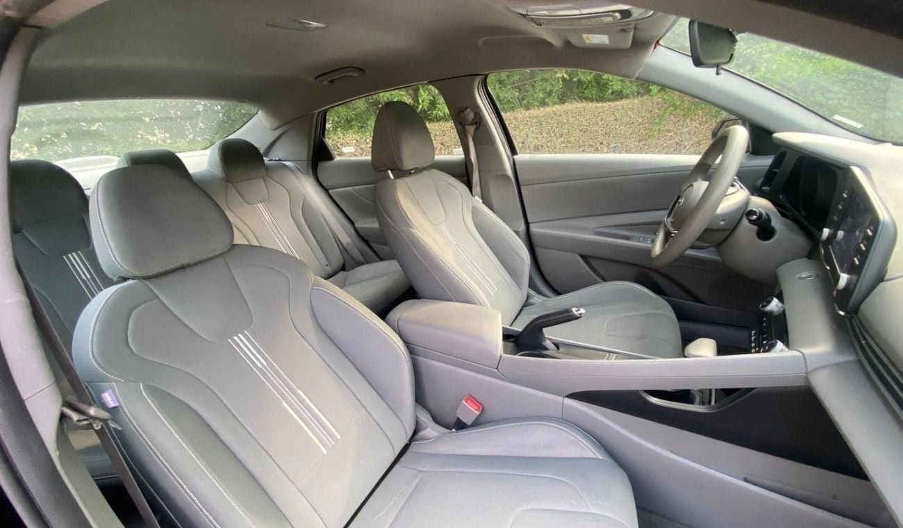 Hyundai Elantra GL 2.0L