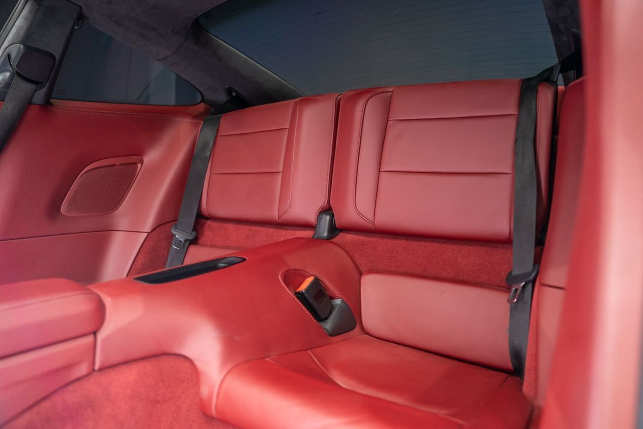 Porsche 911 8,725x48 • 20% DP • 2017 Porsche 911 Turbo 991.2 3.8L 540 BHP • Porsche Warranty December 2028 • GCC