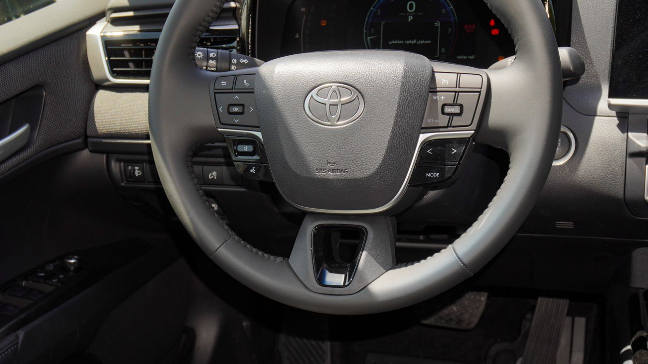 Toyota Camry LE 2.5L