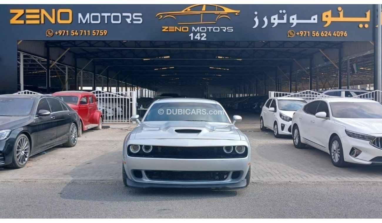 Dodge Challenger 392 Hemi Scat Pack Shaker