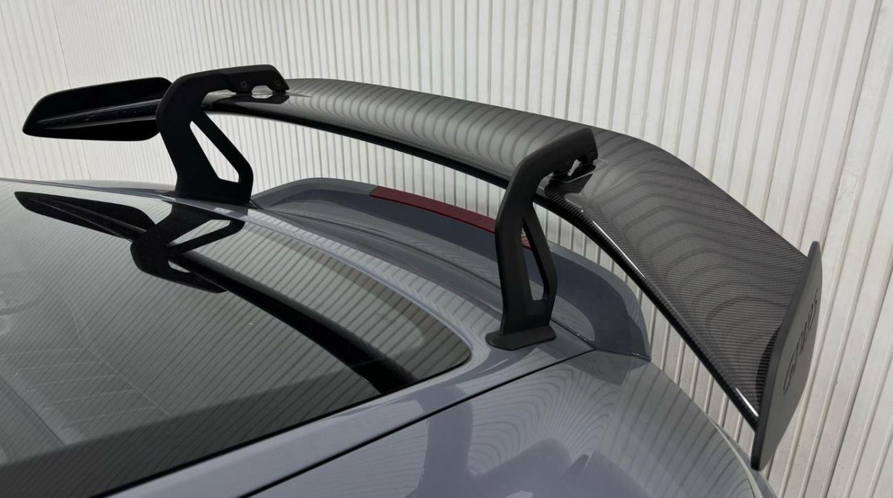 بورش كايمان 718 2025 Porsche 718 Cayman GT4 RS Weissach Package, Feb/2027 Porsche Warranty, Excellent Condition, GCC