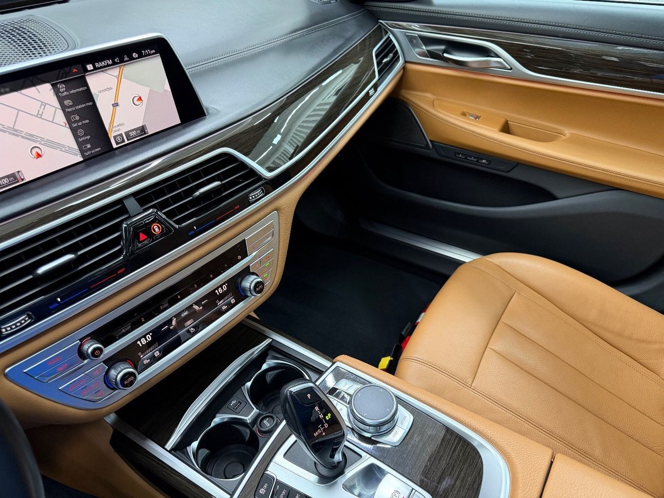 BMW 730Li Exclusive 2.0L