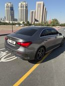 Mercedes-Benz A 200 premium 1.3L