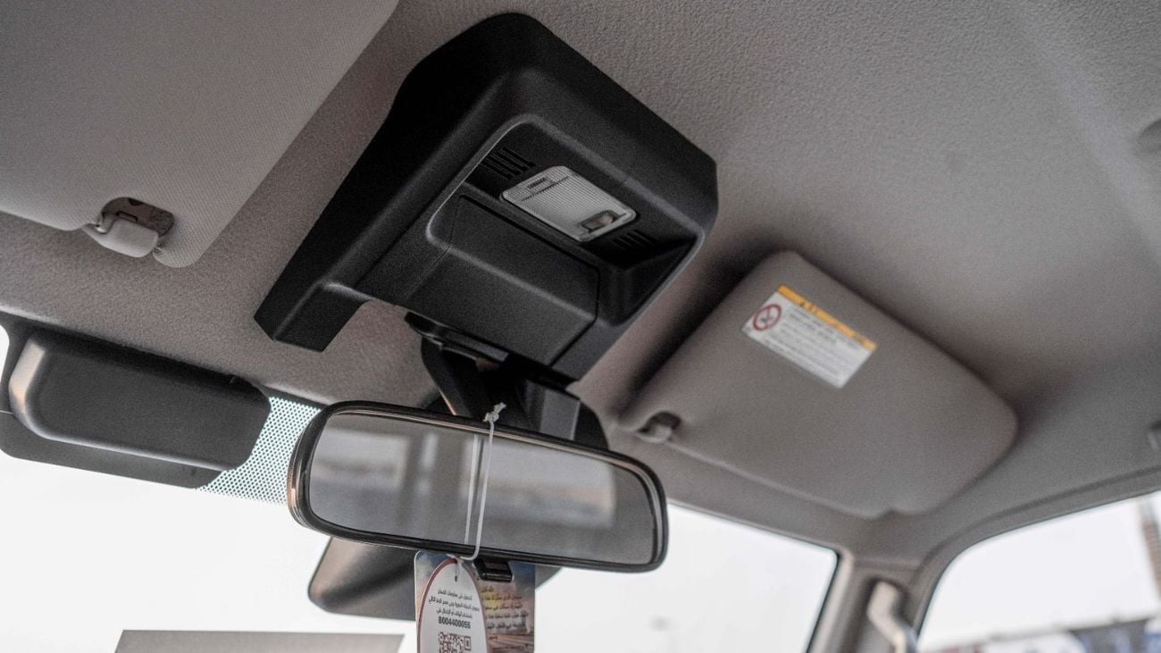 Toyota Land Cruiser Pick Up 2025 Toyota Land Cruiser LC79 SC 2.8L AT Diesel