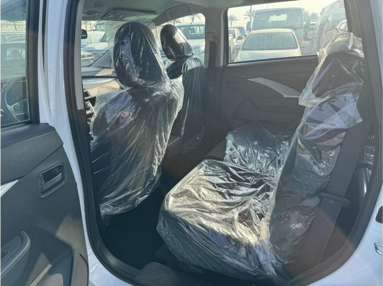 ميتسوبيشي إكسباندر 1.5L 4cyl petrol Full Option Zero KM