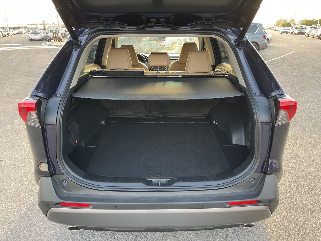 تويوتا راف ٤ 2021 TOYOTA RAV4 LIMITED HYBRID 4x4 FULL OPTIONS IMPORTED FROM USA