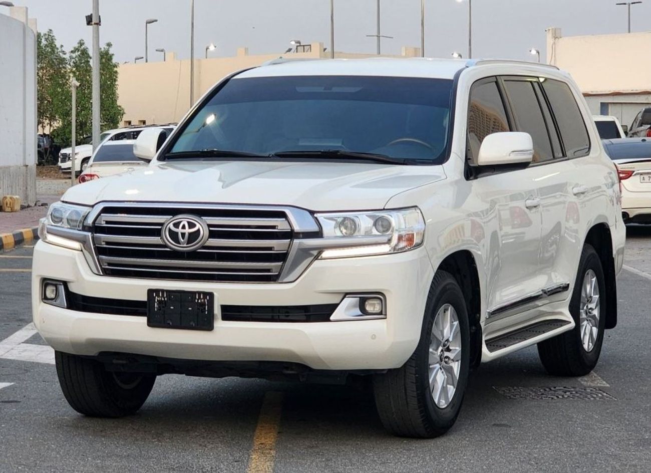 تويوتا لاند كروزر GXR
