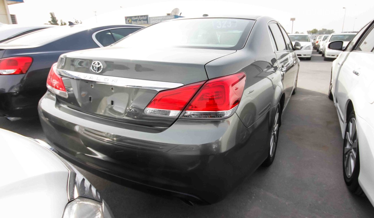 Toyota Avalon