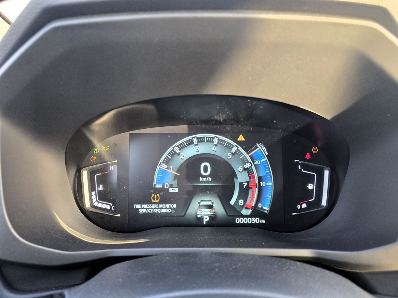 Mitsubishi Xpander Cross Mitsubishi Xpander Cross P1 line 1.5L SUV FWD Gcc Dark Grey 2025 Model