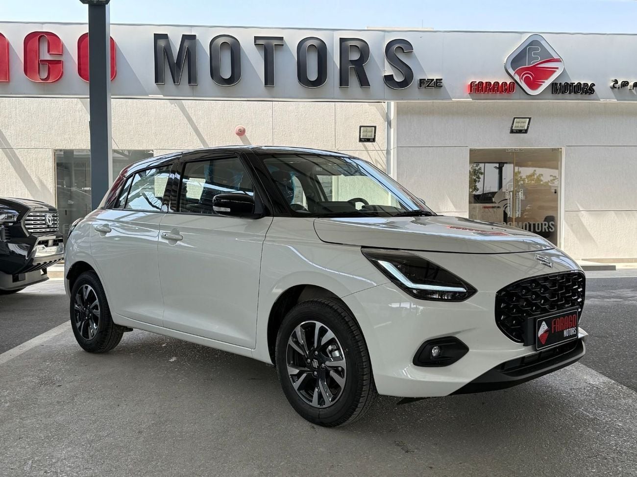 Suzuki Swift SWIFT 1.2 GLX 2-tone **EXPORT ONLY**التصدير فقط خارج الخليج**