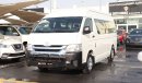 Toyota Hiace Toyota Haice High Roof 2017  GCC in excellent condition without accidents, very clean from inside an