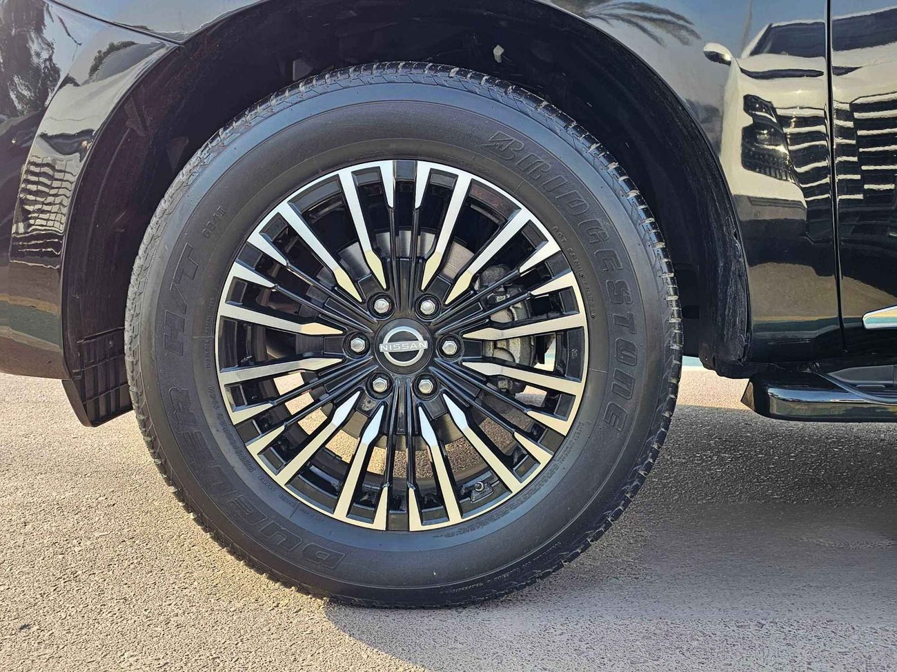 نيسان أرمادا PLATINIUM // 1492 AED Monthly // 5.6L // V8 // FULL OPTION (LOT # 60827)