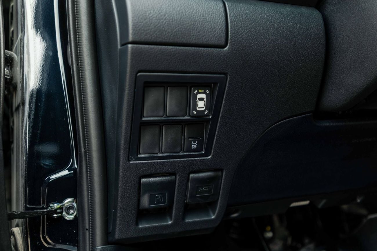 Toyota Fortuner 2025 Toyota Fortuner Low 2.7L - Attitude Black Inside Chamois | Export Only