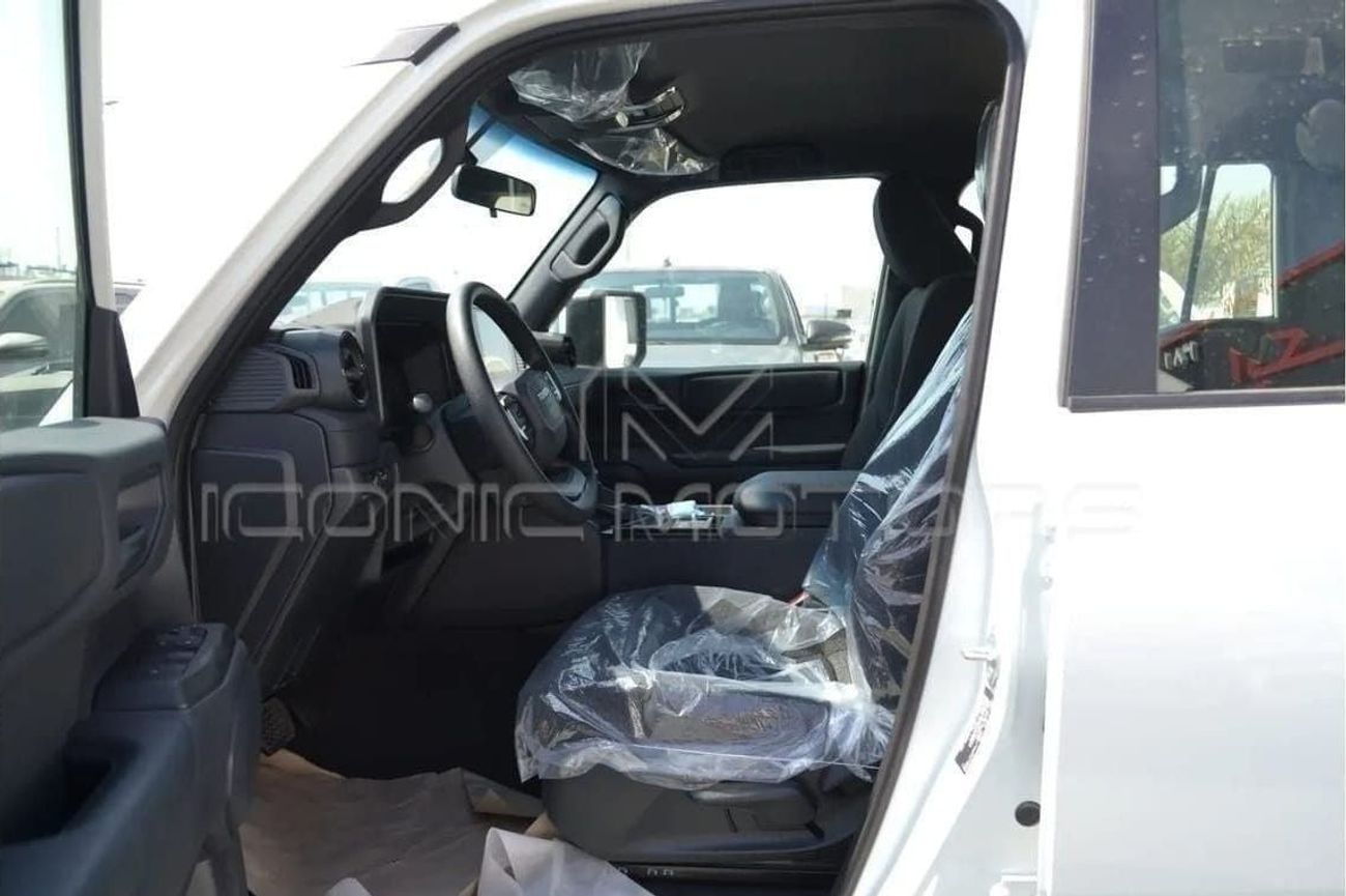 Toyota Prado 2.8L Diesel, LOW OPTION