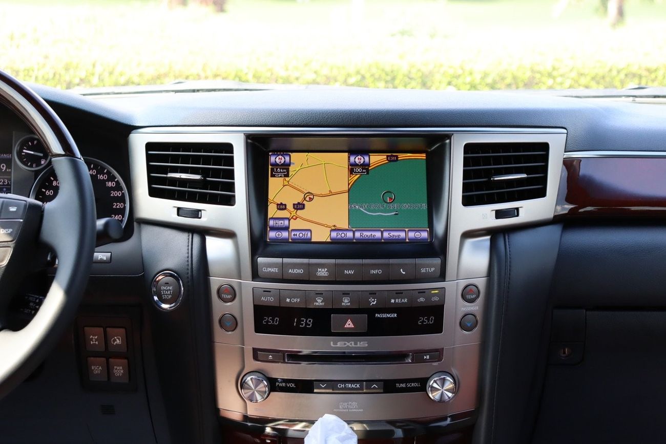 Lexus LX 570 Sport Platinum Lexus LX570s / 2015 / GCC / Only 23,000Km