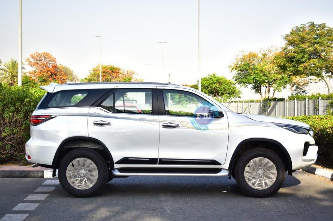 Toyota Fortuner VXR Limited V6 4.0L Petrol Automatic