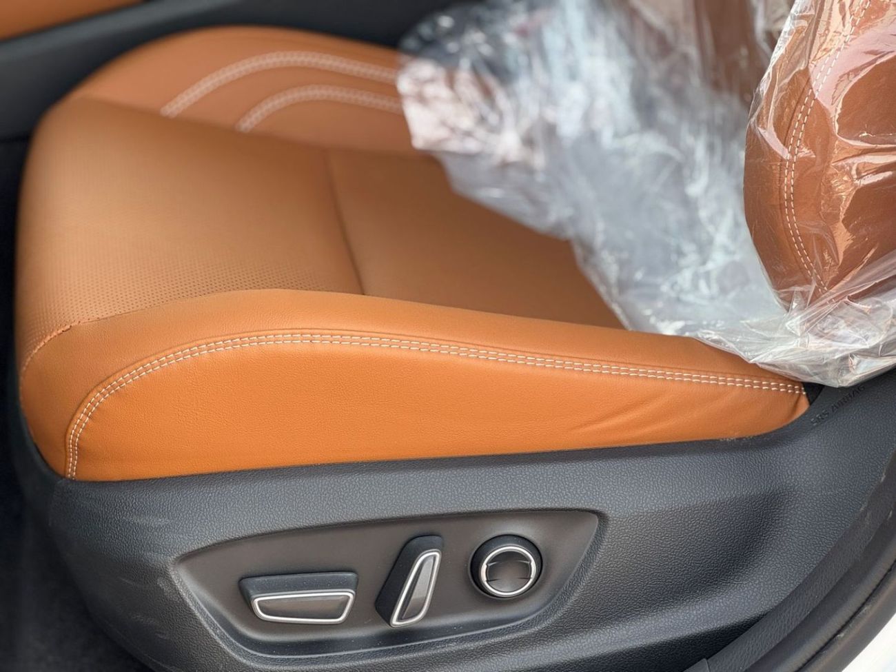 Toyota Avalon TOYOTA AVALON 2.5L HYBRID XLE 2024