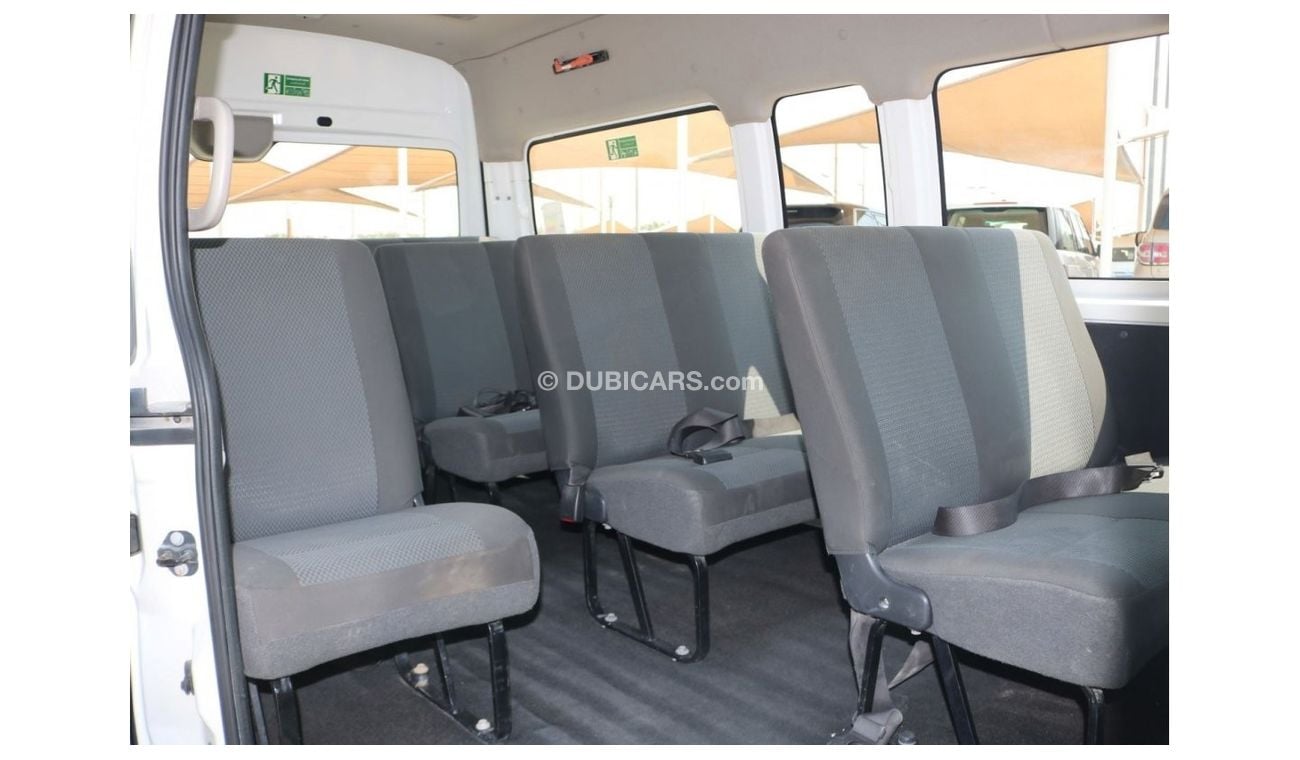 Nissan Urvan URVAN NV350 -HIGH ROOF 13 SEATER - GCC SPECS EXCELLENT CONDITION
