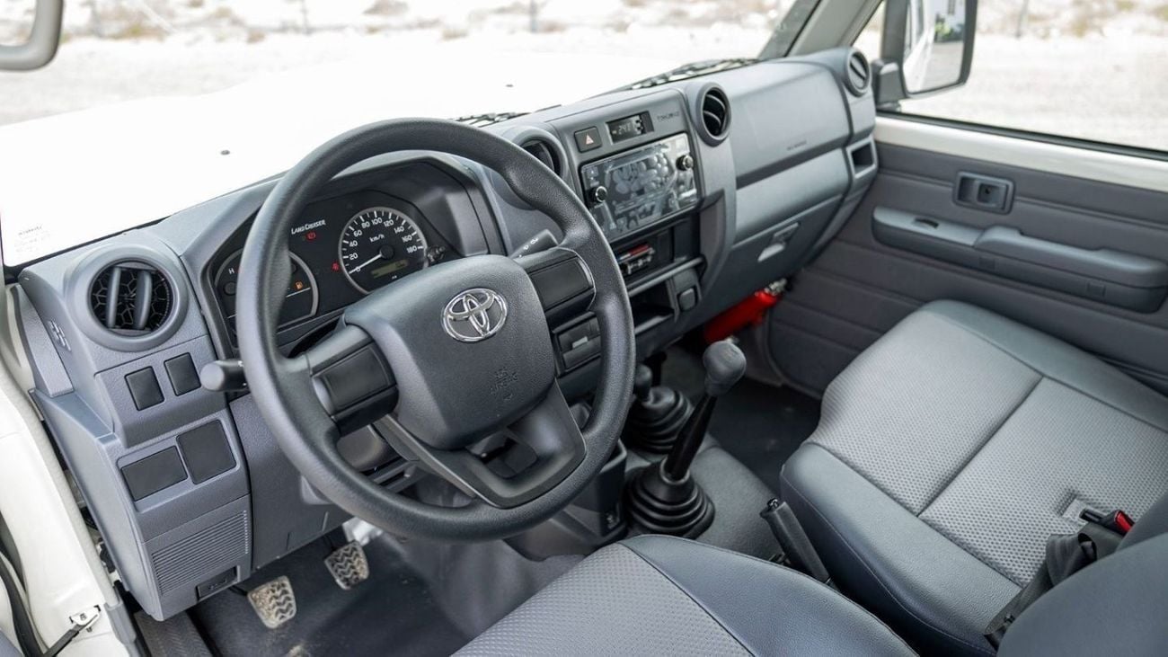 تويوتا لاند كروزر بيك آب Toyota Land Cruiser Pick-up DC 4.2L Diesel  MT MY2024