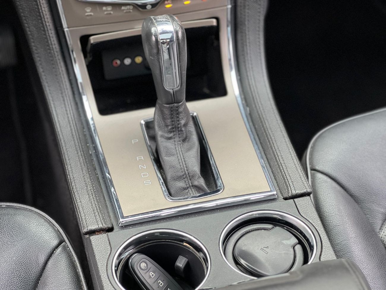 Lincoln MKX Luxury LINCOLN MKX 2015 GCC PERFECT CONDITION // FULL OPITION