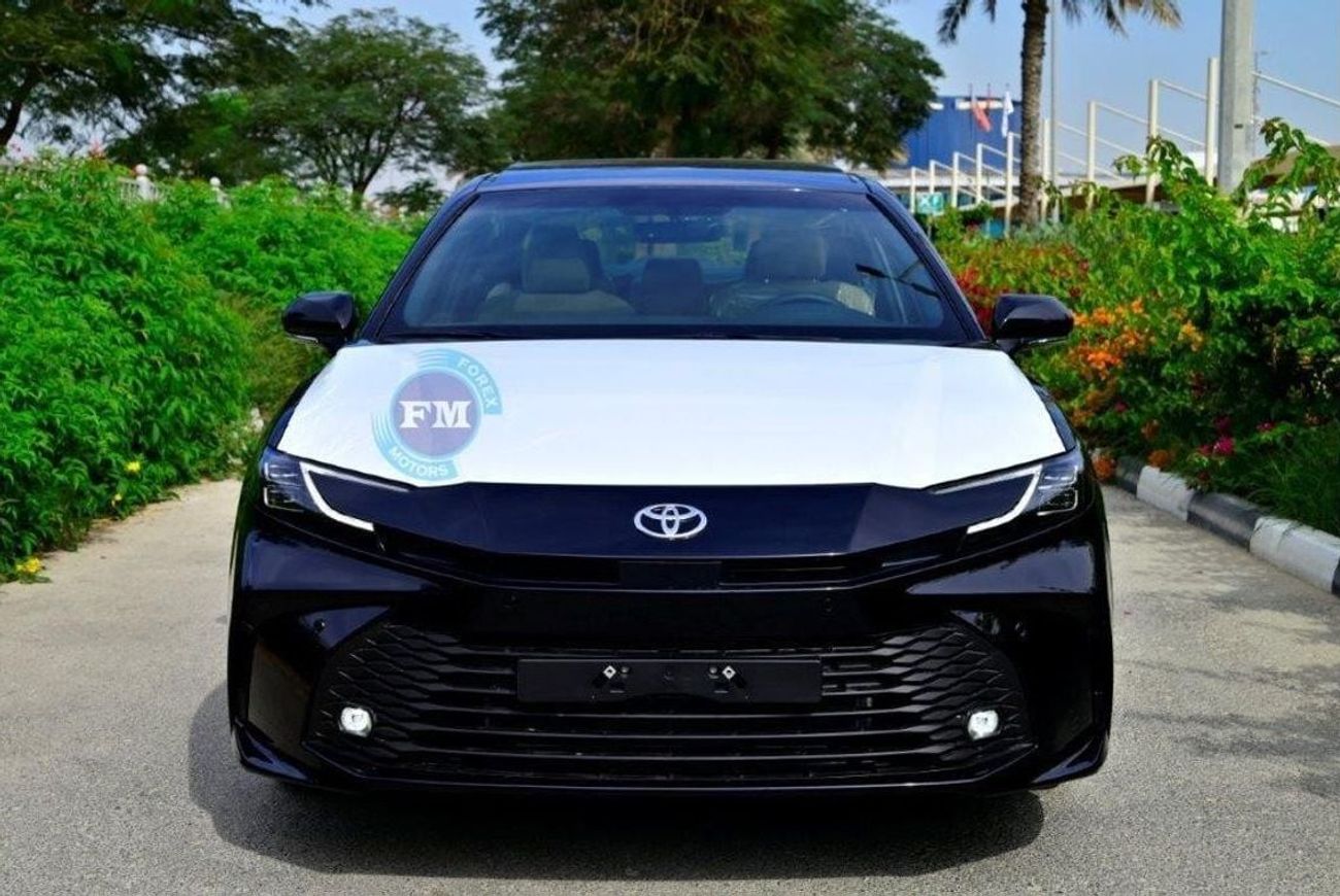 Toyota Camry LE Hybrid 2.5L Automatic