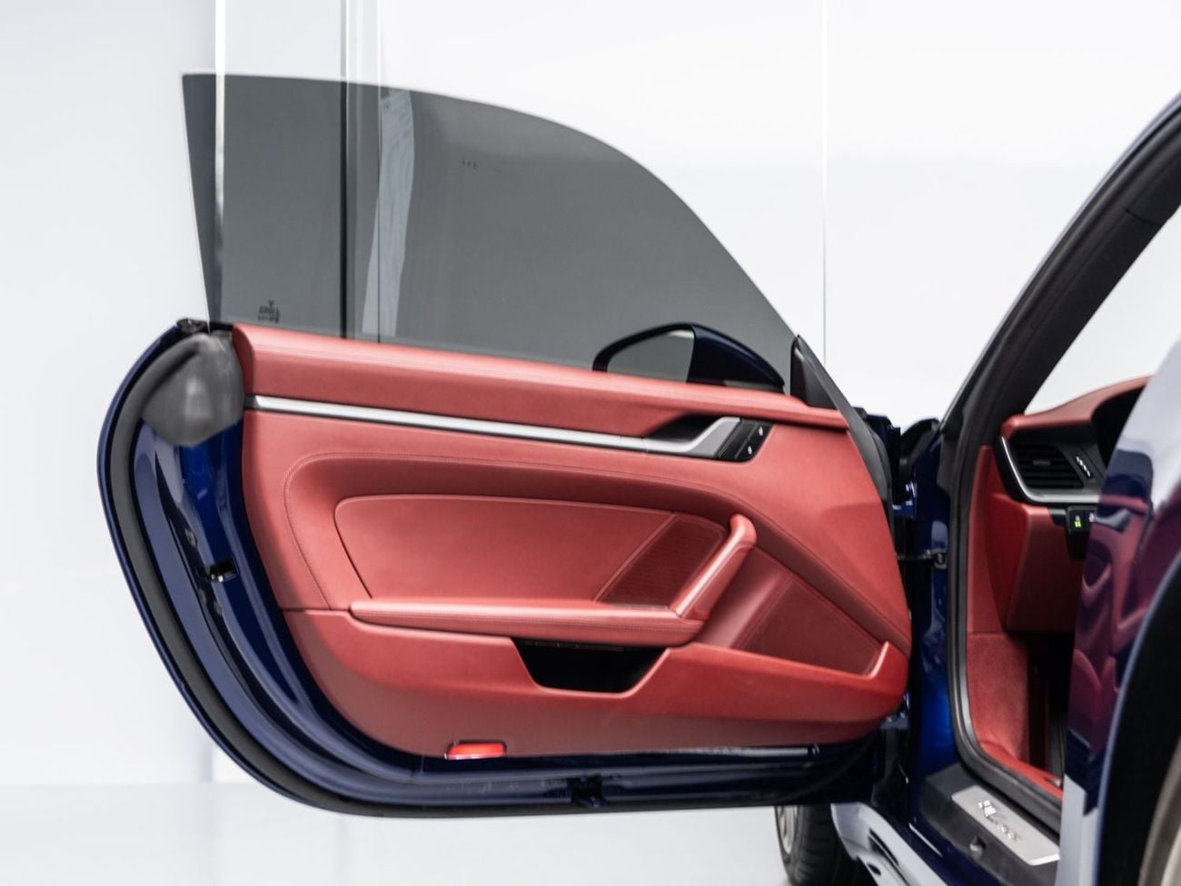 Porsche 911 CARRERA BUY NOW, PAY 2027 | THE BLACKLINE STANDARD | AERO KIT, November 2026 Porsche Warranty, GCC,