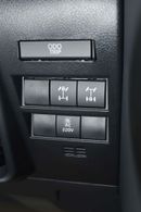 Toyota Land Cruiser VX 3.5L HYBRID