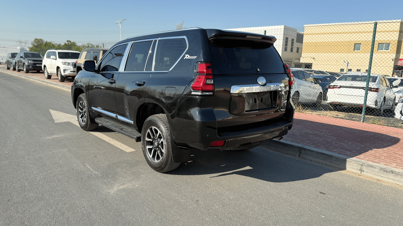 Toyota Prado TX-L 2.7L (271 HP)