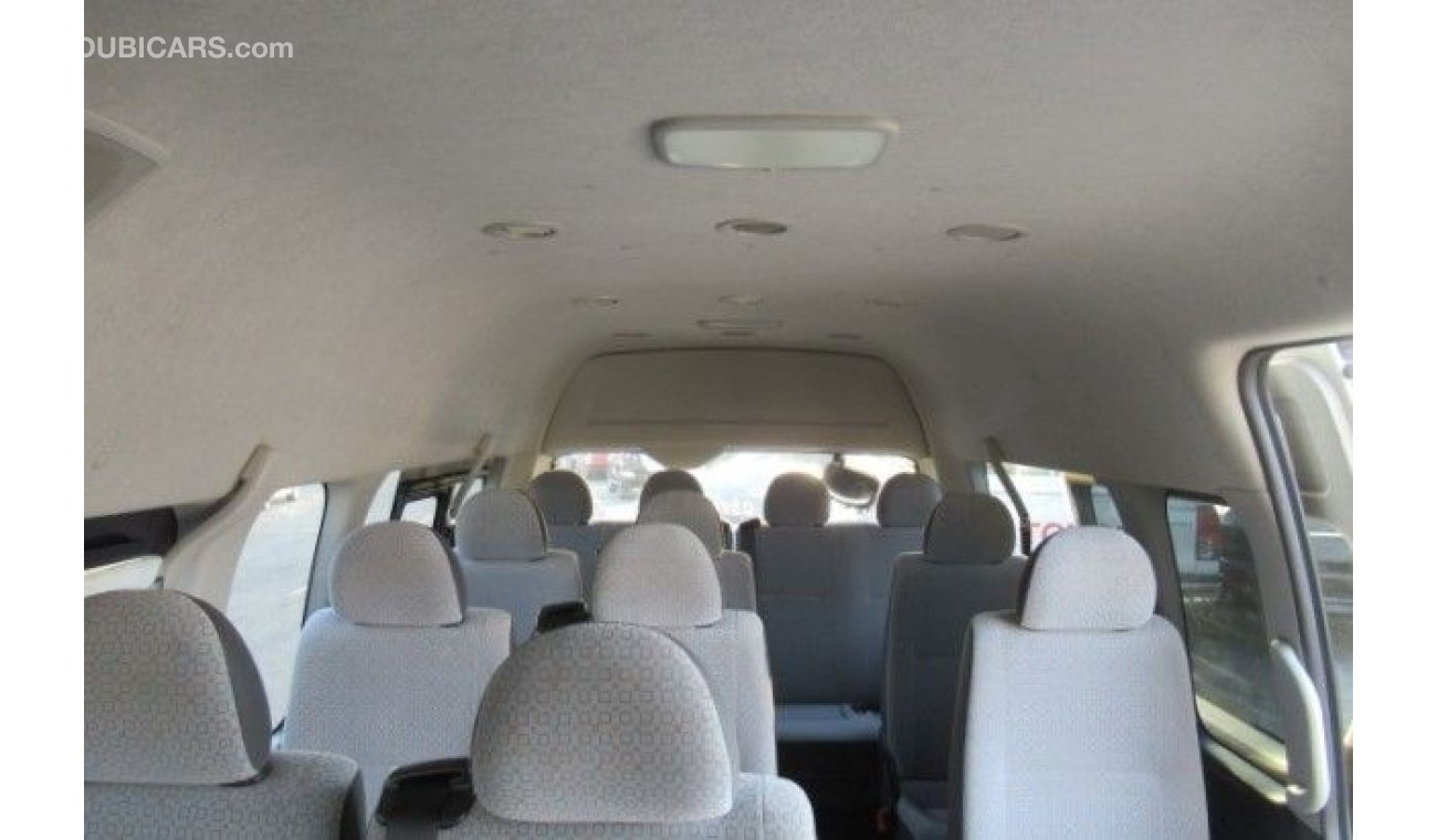 Toyota Hiace Commuter GLX High Roof TOYOTA HIACE COMMUTER RIGHT HAND DRVIE (PM1088)