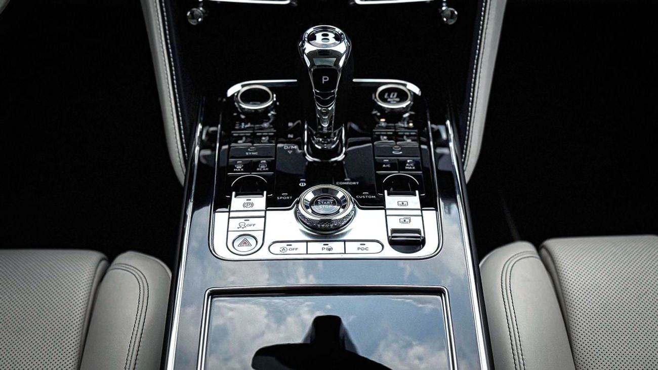 بنتلي فلاينج سبور 4.0T V8