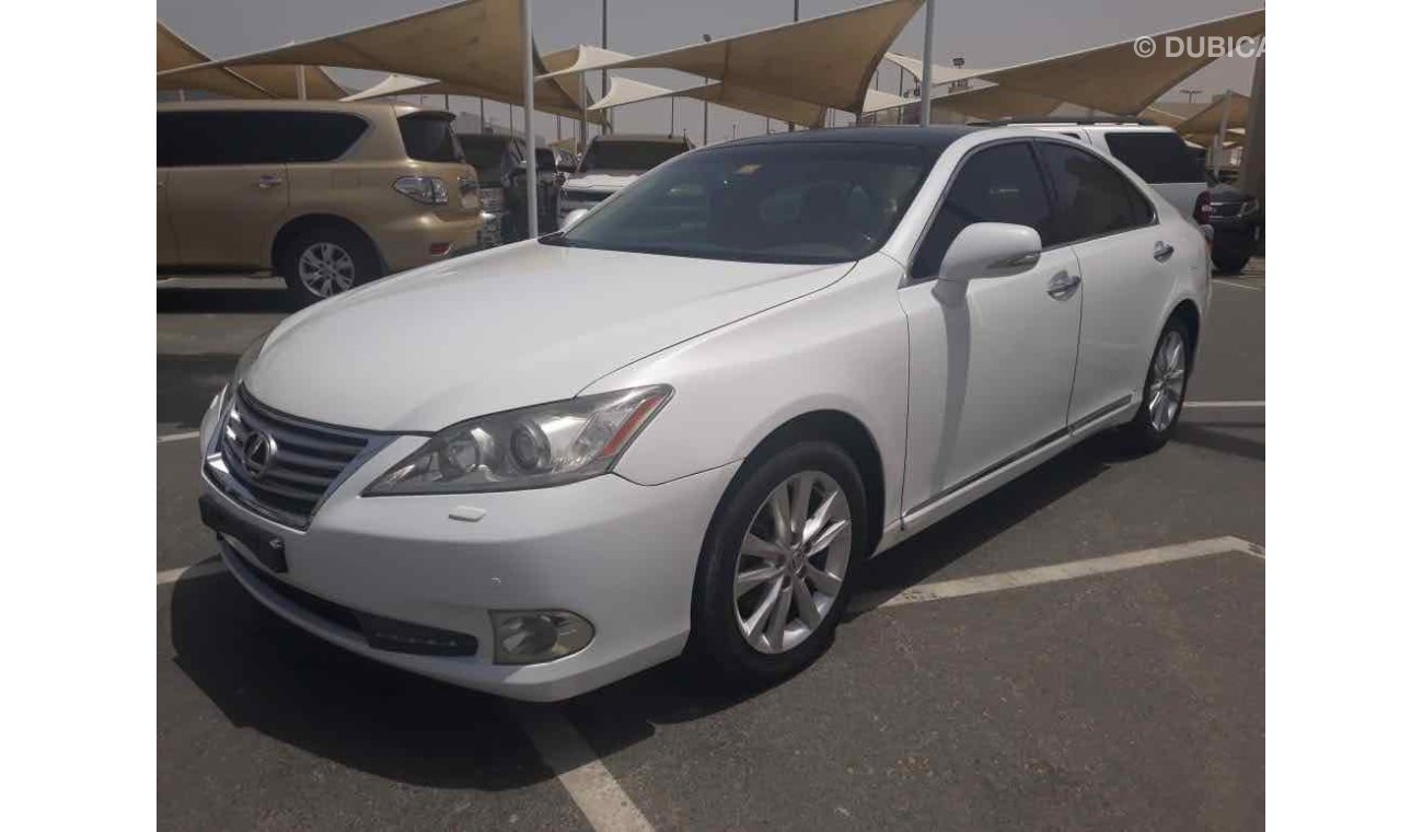 Lexus ES350 سياره نظيفه جدا بحاله ممتاذه ضمان شاسيه جير ماكينه