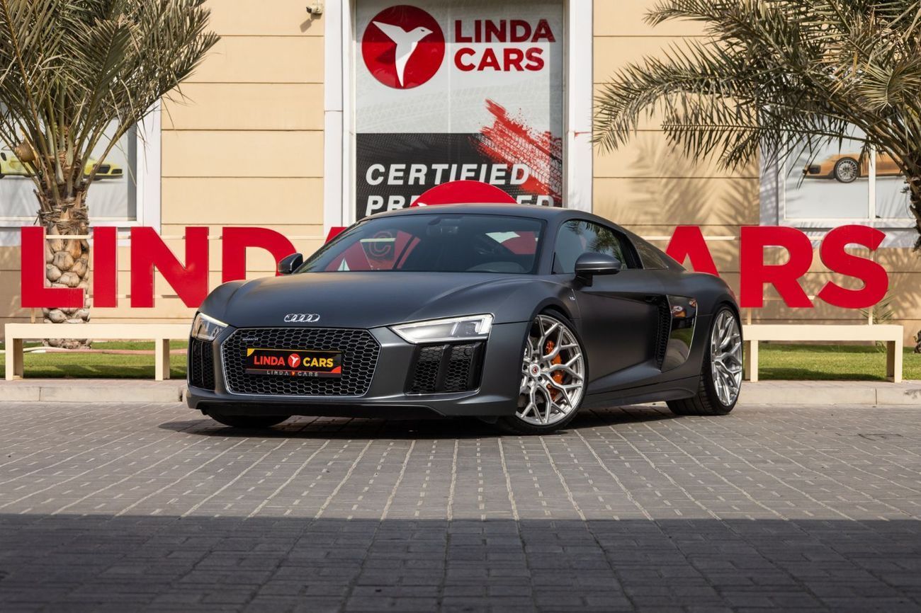 Audi R8 V10 RWD 5.2L (562 HP)