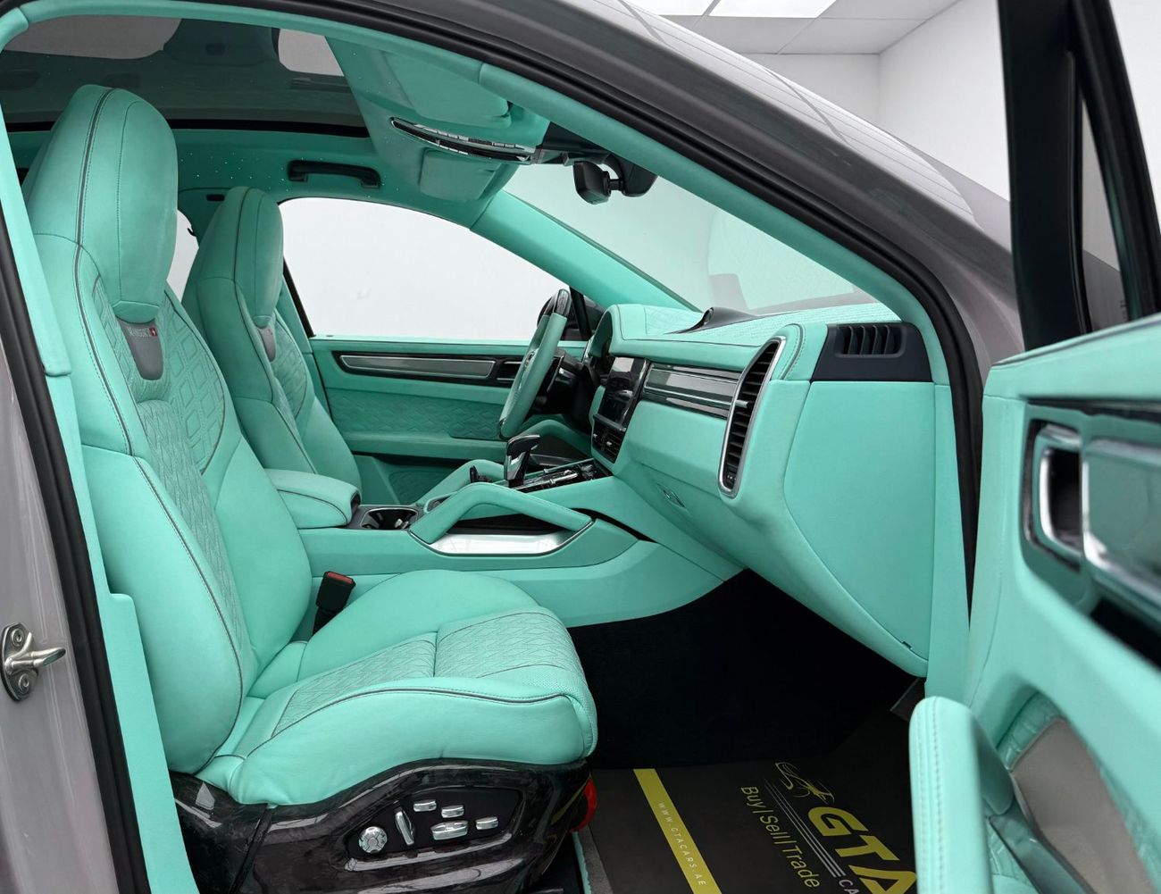 بورش كايان Turbo 4.0L (550 HP)