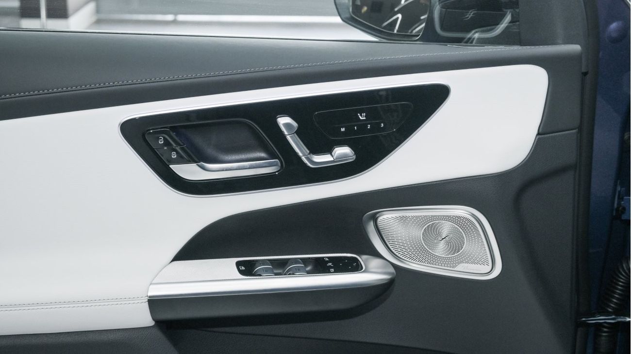 Mercedes-Benz GLC 300 MERCEDES-BENZ GLC 300 | 2024 2.0  4 CYLENDRE