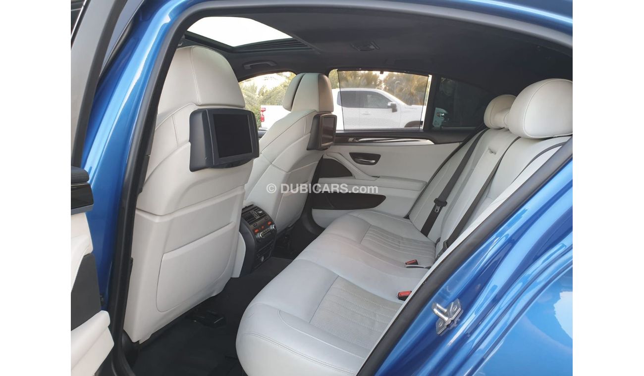 بي أم دبليو M5 Std