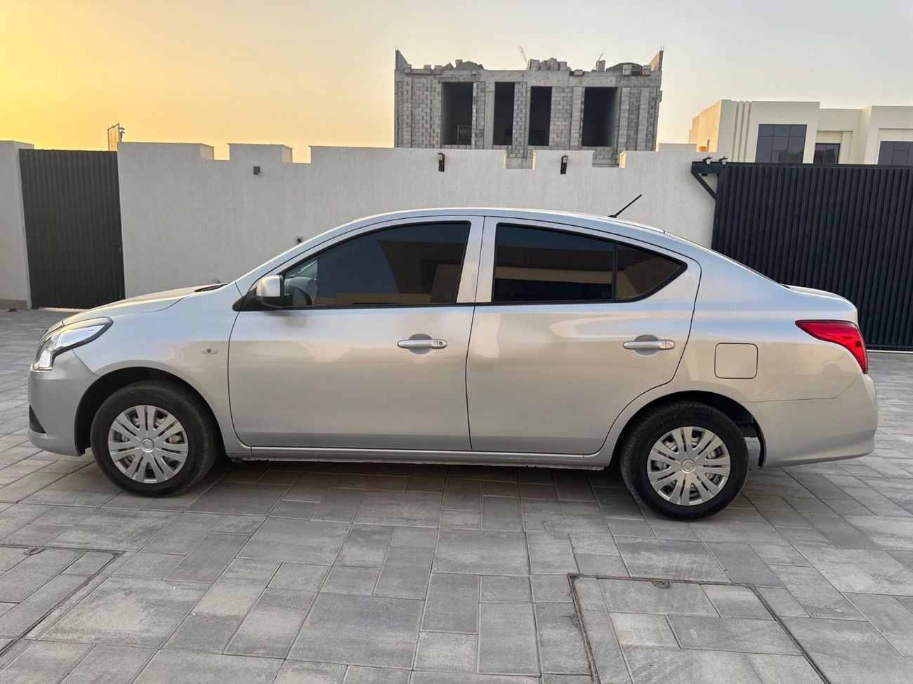 Nissan Sunny