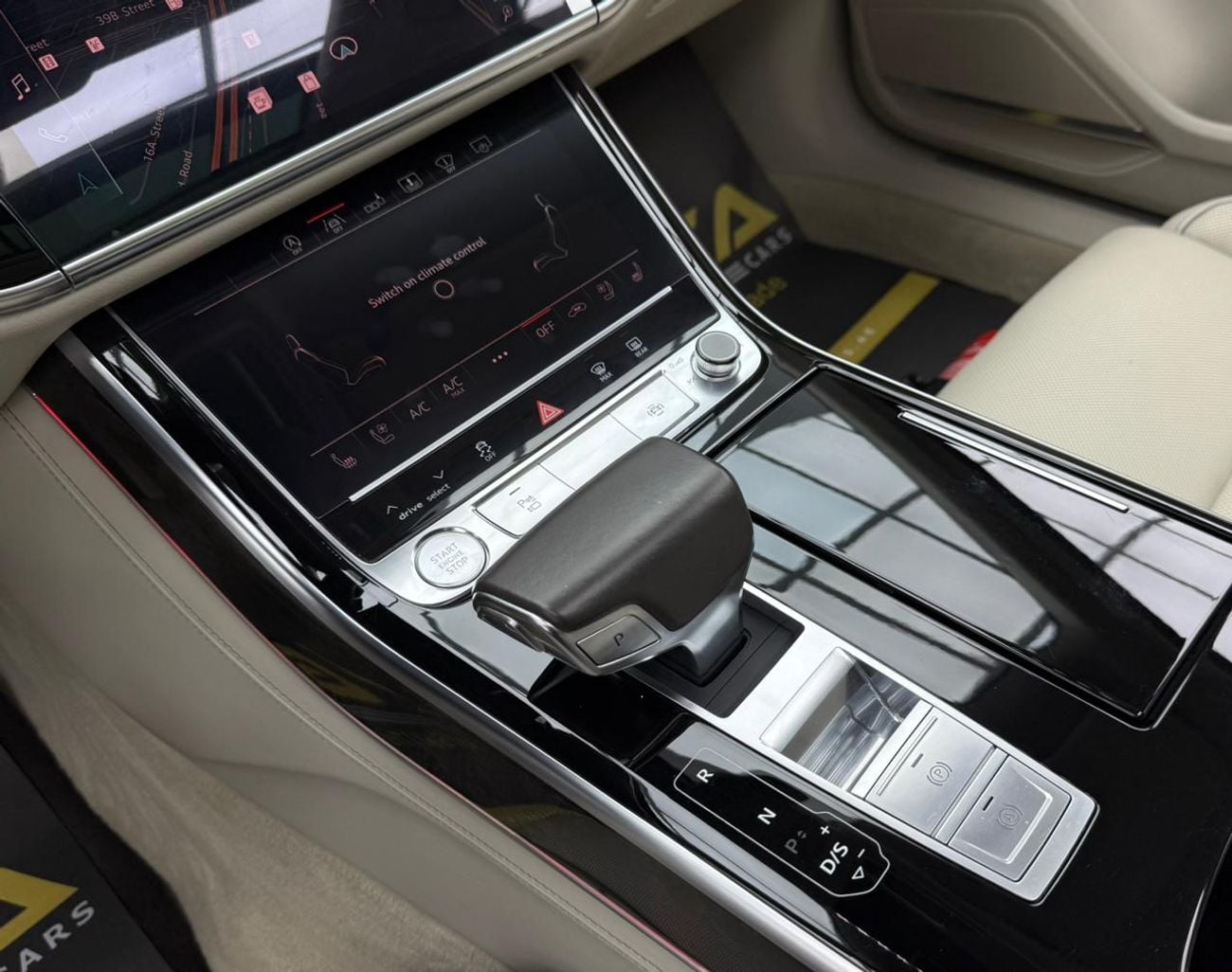 أودي A8 L 60 TFSI Quattro 4.0L (454 HP) 2019 Audi A8L 60 TFSI Quattro, Warranty, Full Audi Service History,