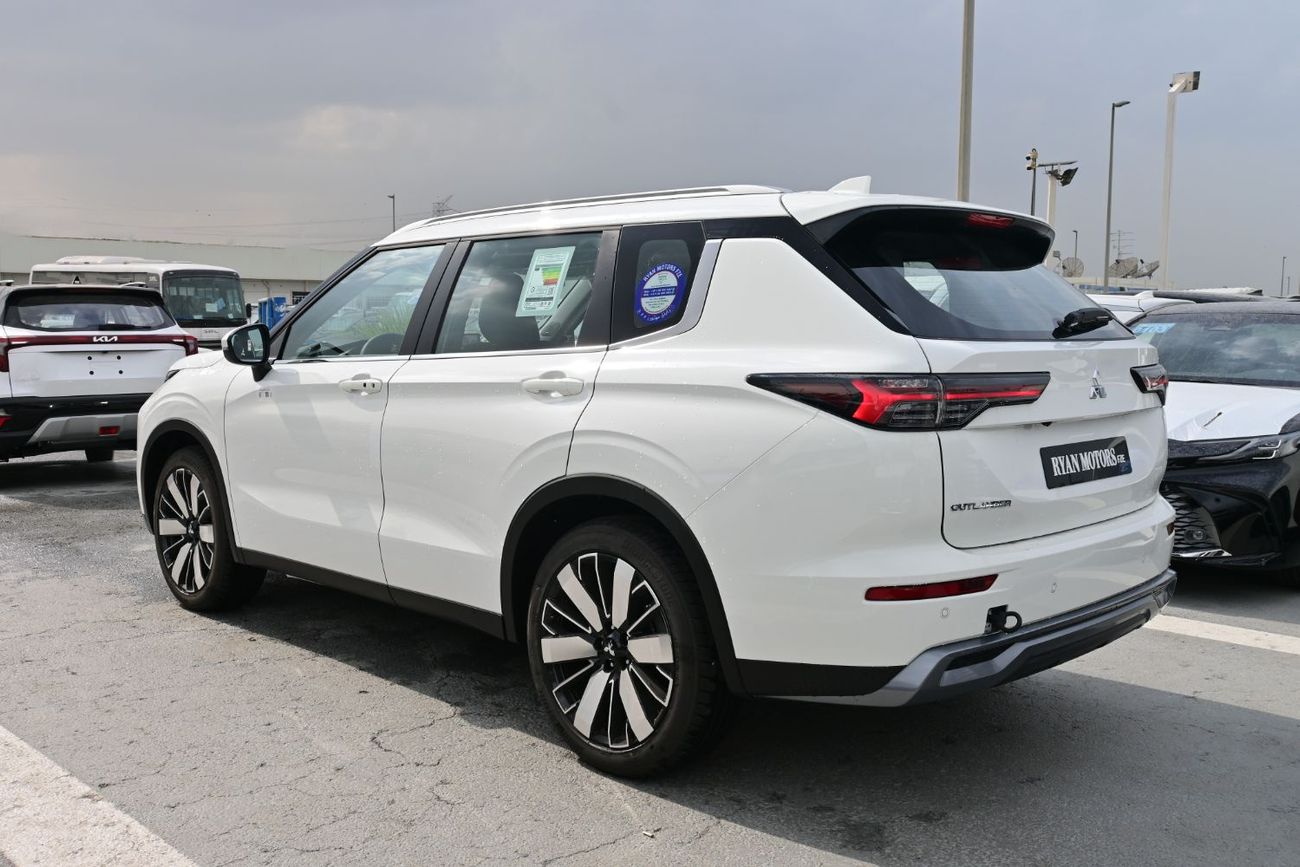 ميتسوبيشي آوتلاندر Mitsubishi Outlander Hi-Line 2.5L Petrol 4WD, Model 2026, Color White