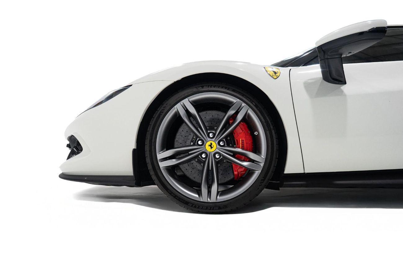 Ferrari 296 GTB 296 GTB | FRONTLIFT | TWO TONE INTERIOR | ENGINE COVERS IN CARBON FIBRE | MATTE GREY WHEELS