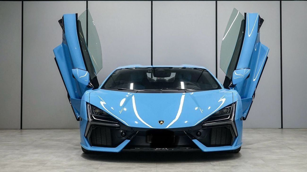 لامبورغيني ريفويلتو 6.5L V12 Hybrid Brand New | Supercar | Latest Flagship