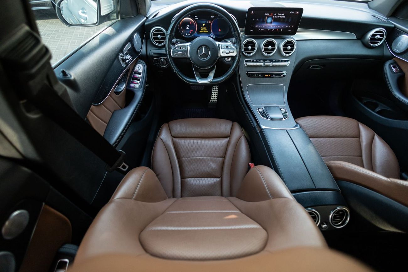 Mercedes-Benz GLC 300 Coupe AMG 2.0L