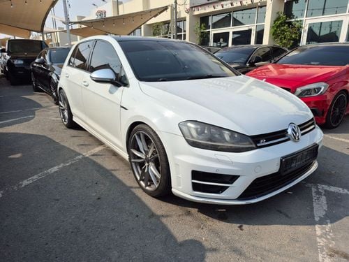Volkswagen Golf R