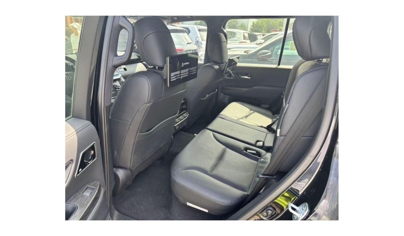 تويوتا لاند كروزر Toyota Land Cruiser GR-Sport GR-S 3.3L