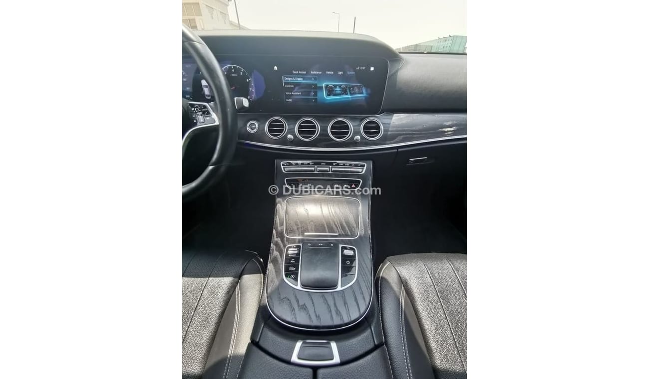 Mercedes-Benz E 350 Merecedes-Benz E350 - 2021 - Black