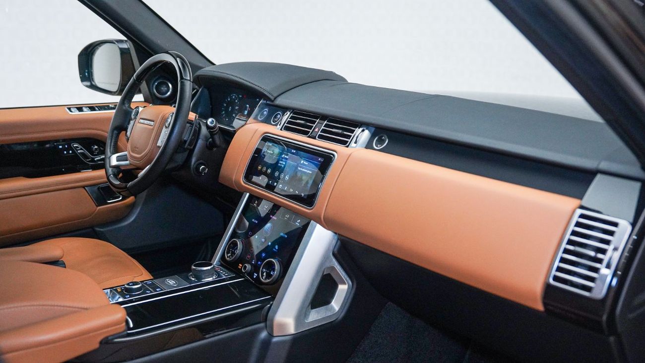 Land Rover Range Rover Vogue SE 5.0L | AED 3,733 PM | Up to 3 Years Warranty | GCC