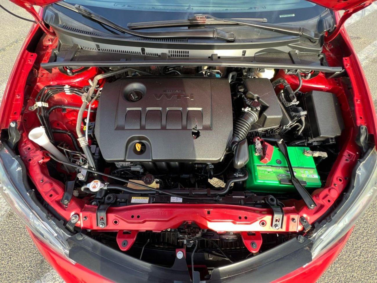 Toyota Corolla 2018 TOYOTA COROLLA 1.8L - PW - REAR CAMERA - BLUETOOTH - AUTOMATIC TRANSMISSION - VERY CLEAN FROM I