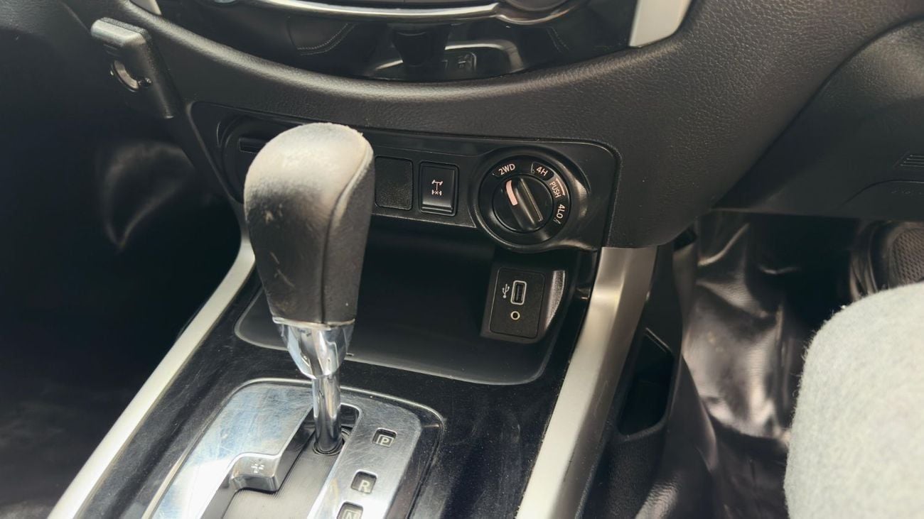 Nissan Navara MODIFIED TO 2023 MODEL | 2.3L DIESEL ENGINE | RHD | AUTOMATIC TRANSMISSION | 2020