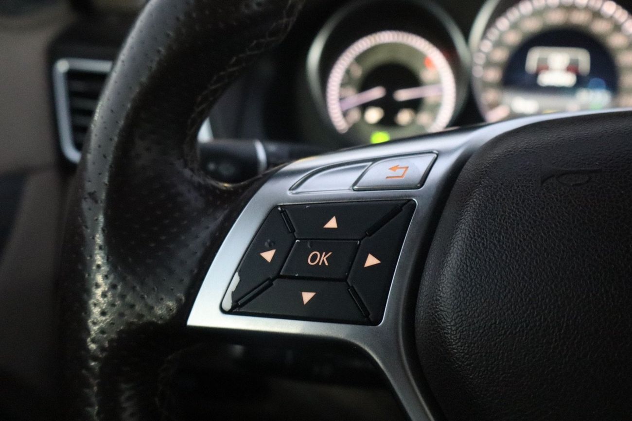 مرسيدس بنز E 400 