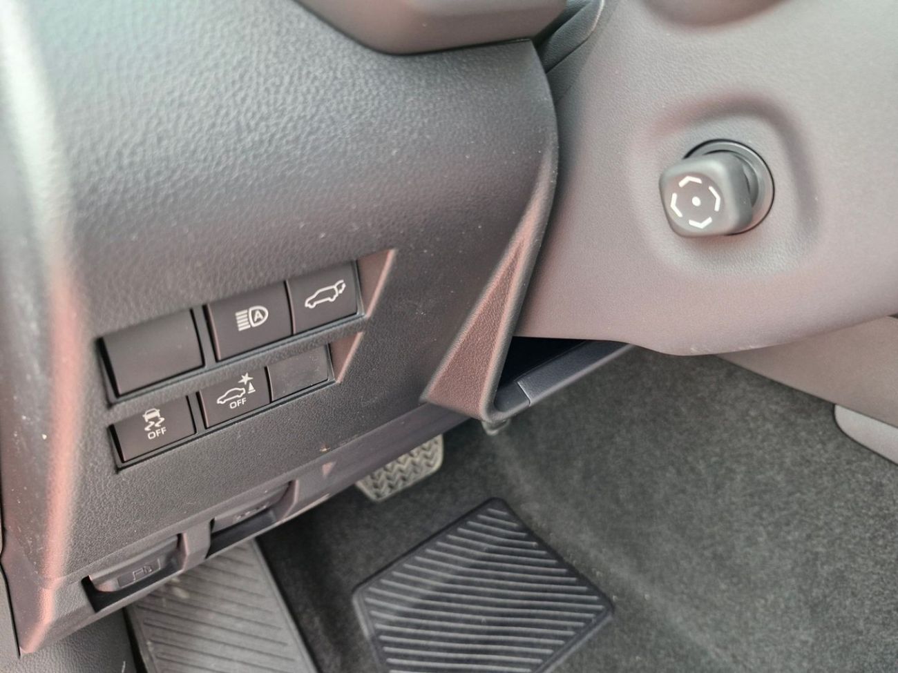 Toyota Land Cruiser GR-S 3.3L